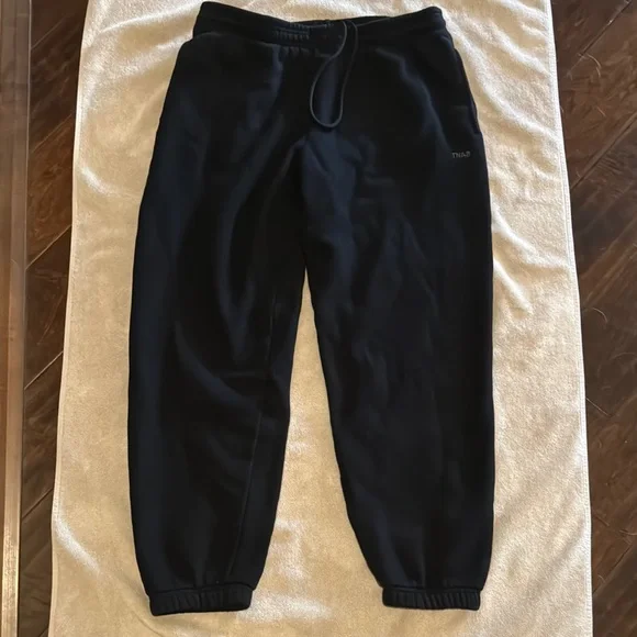 TNA Black Cozy Fleece Joggers - Picture 1 of 3